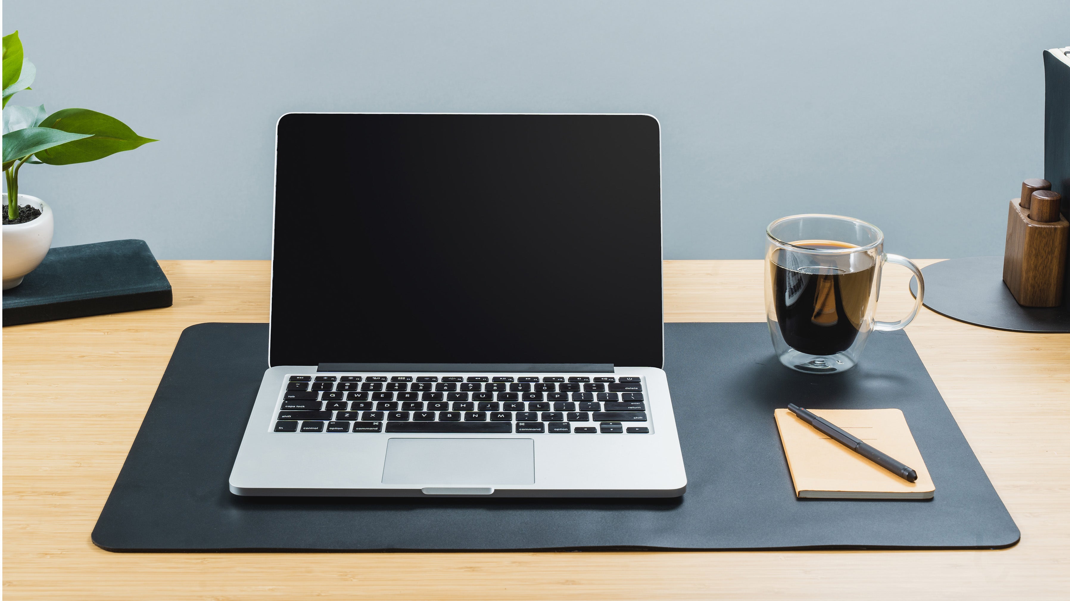 TERRA Leather Desk Mat