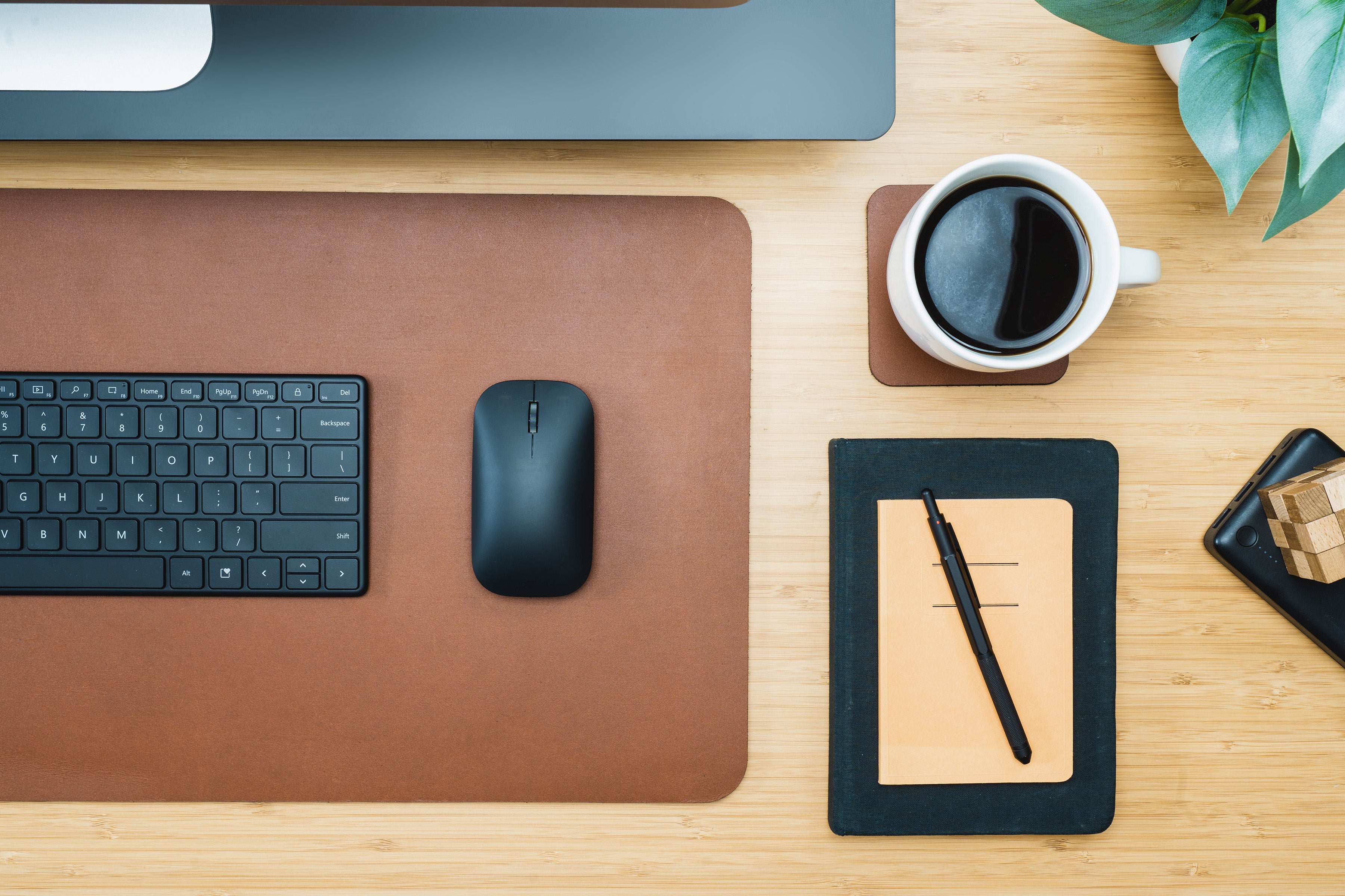 TERRA Leather Desk Mat