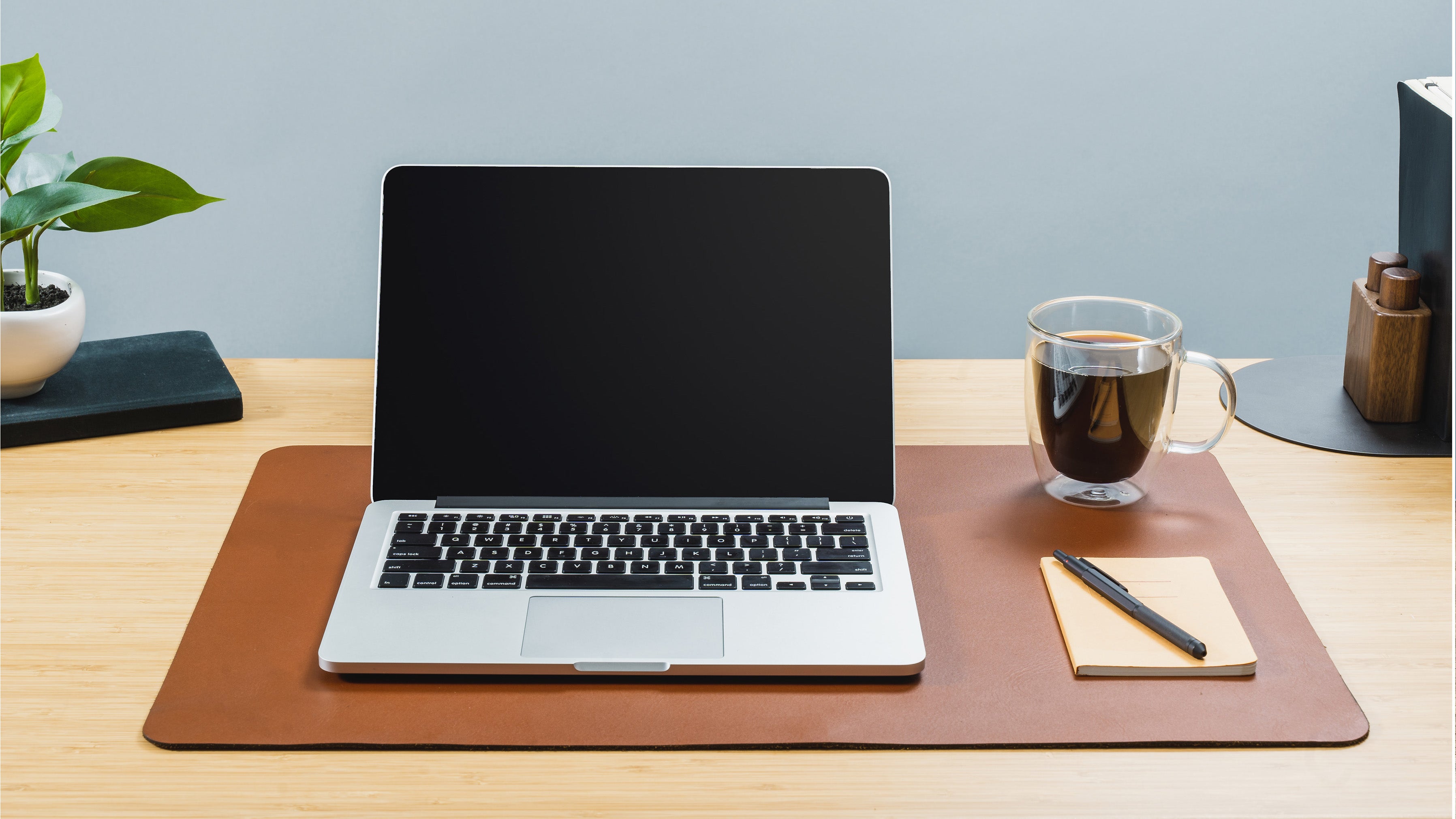 TERRA Leather Desk Mat