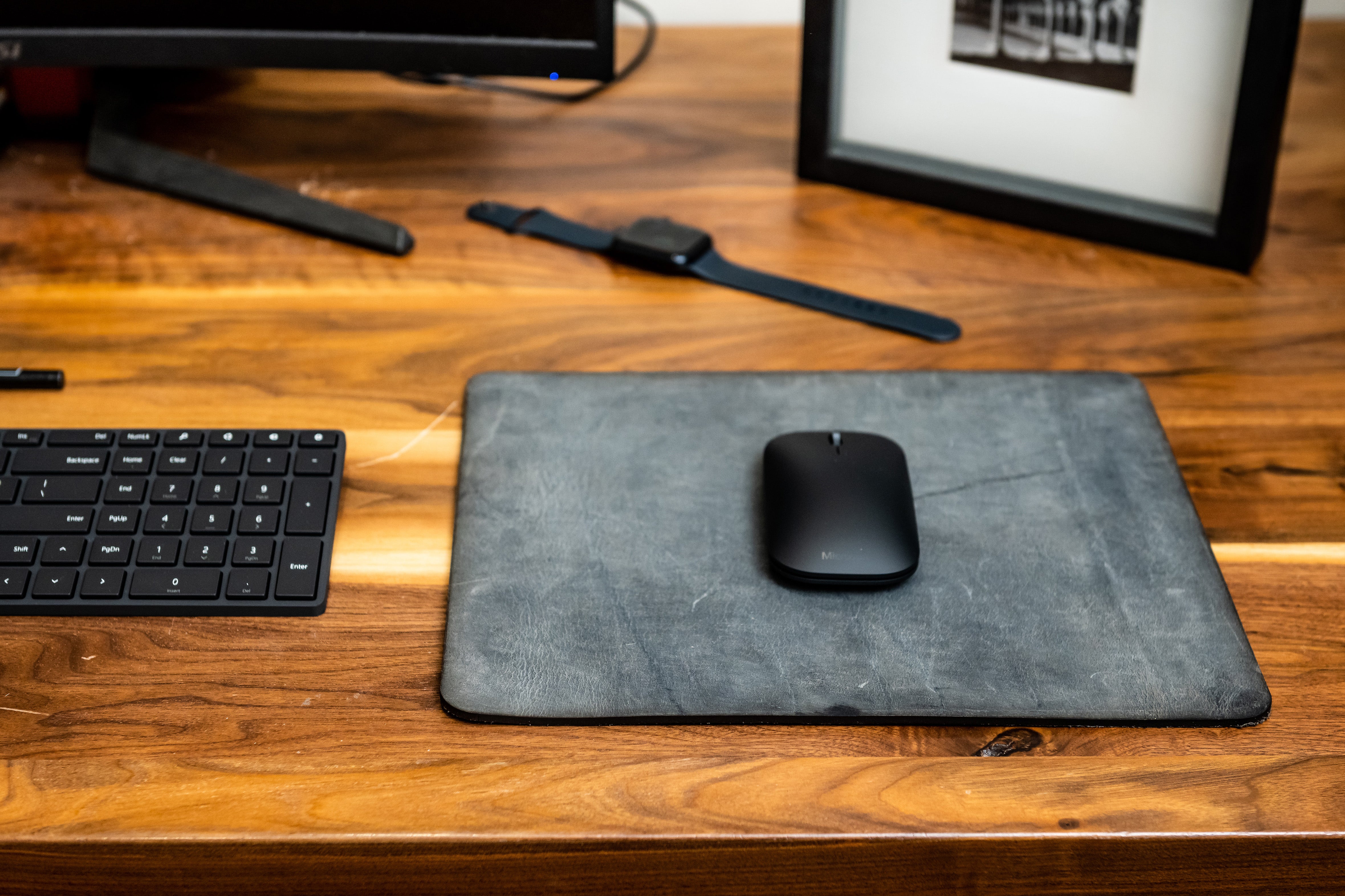 HORIZON Leather Mouse Pad